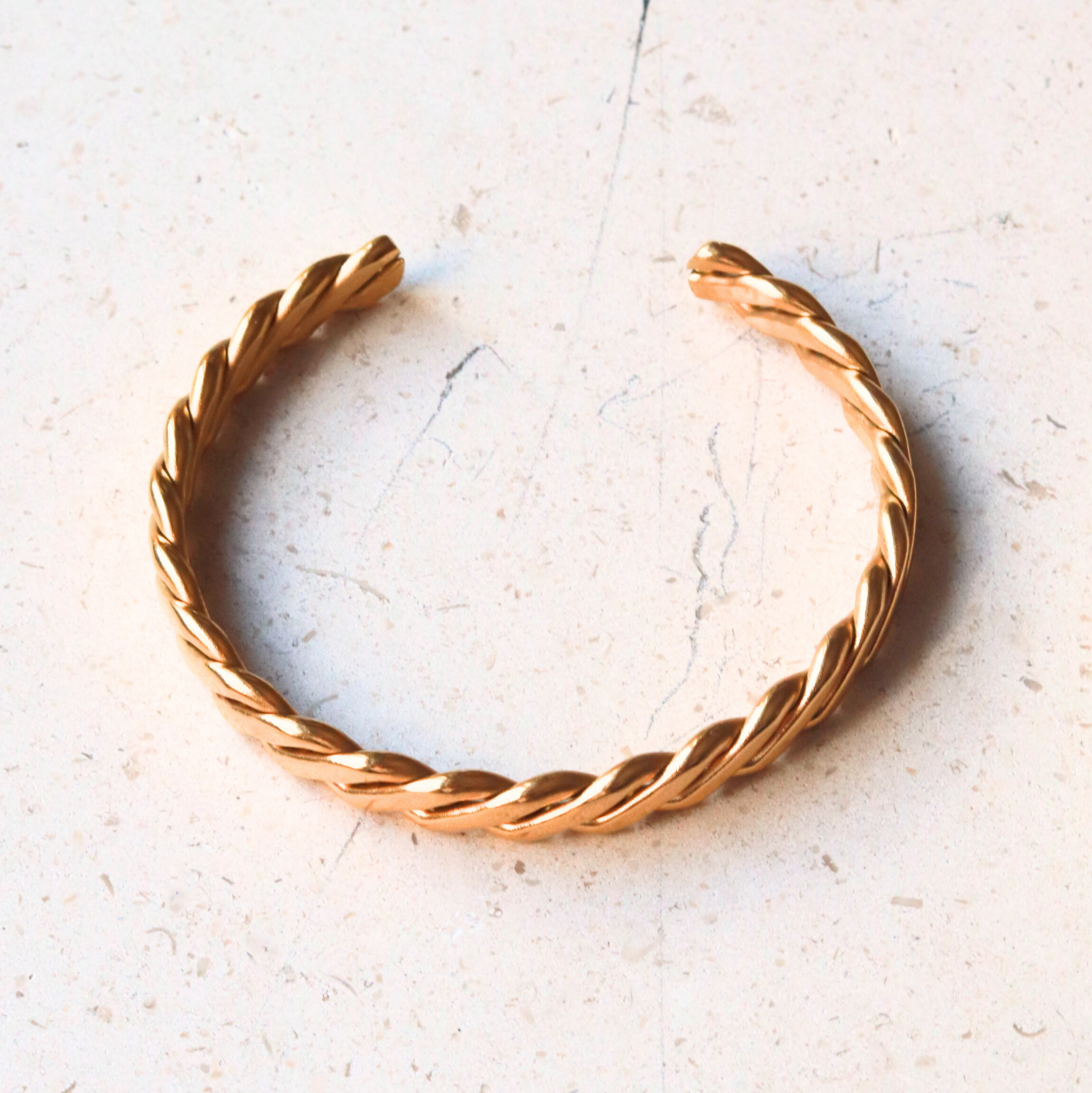 Golden Memoir Bangle