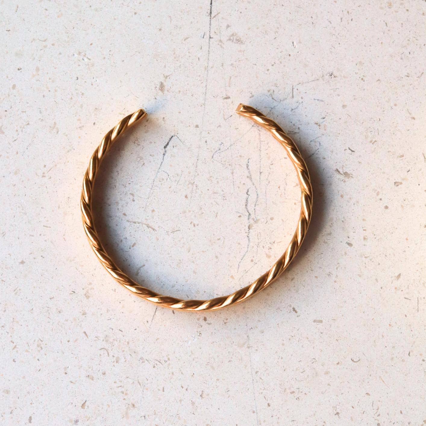 Golden Memoir Bangle