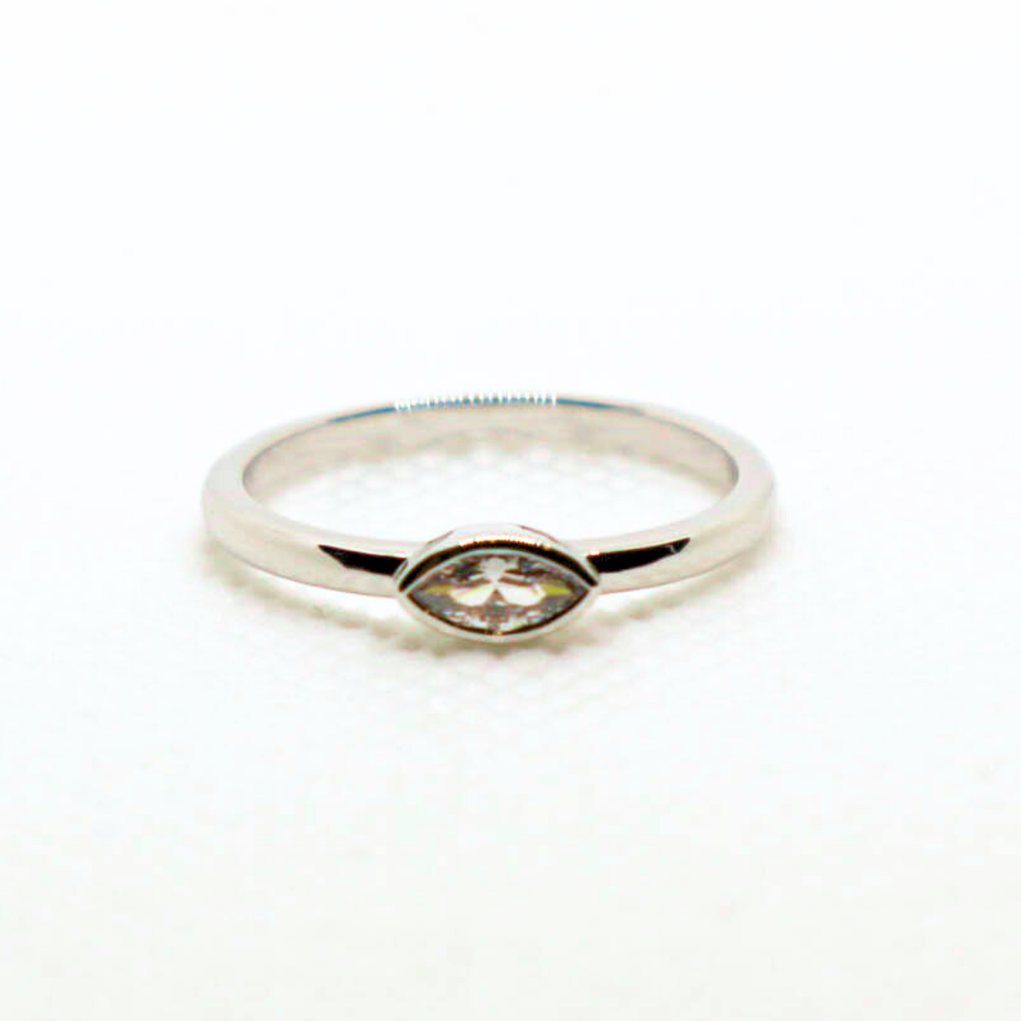 White Light Ring