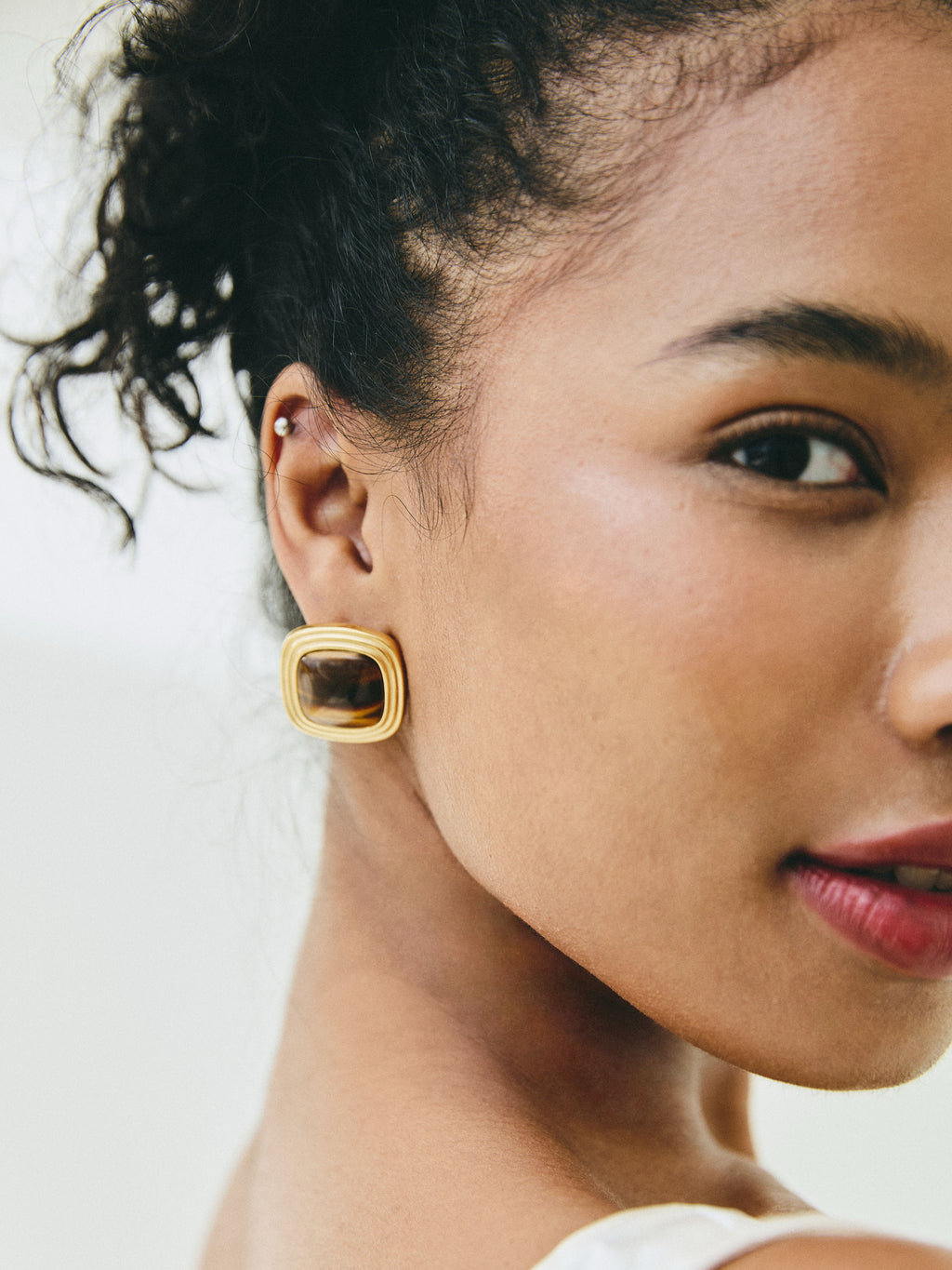 Fiorisse Earrings