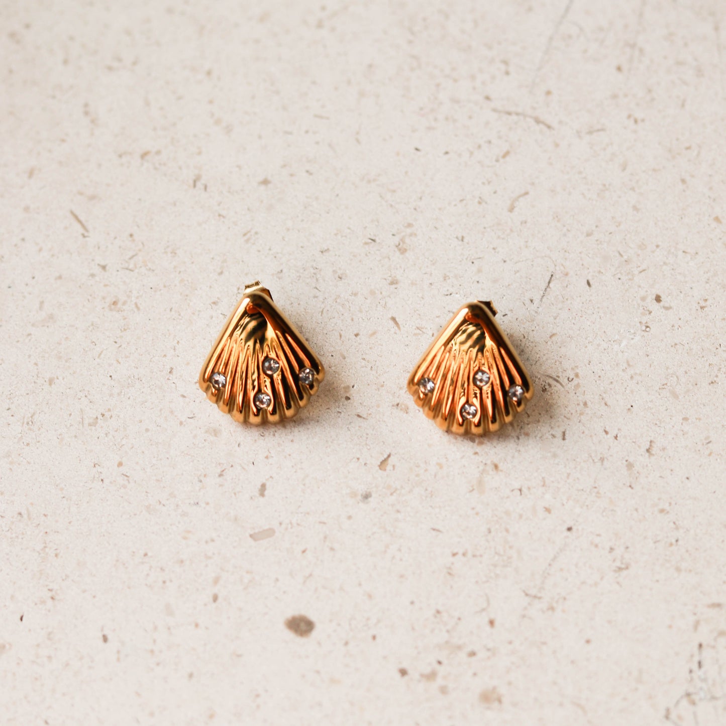 Radiant Shell Studs