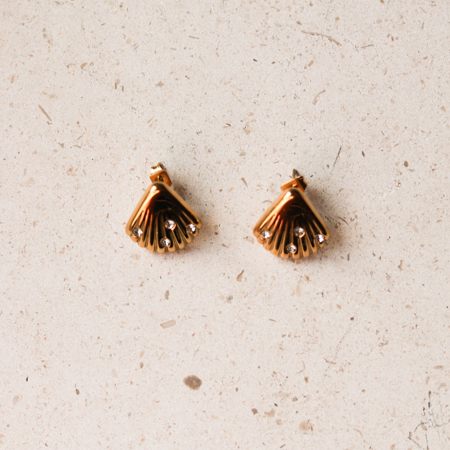 Radiant Shell Studs